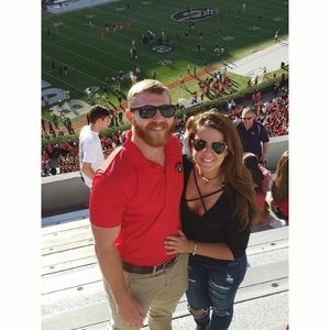 Meet your Posher, Holly